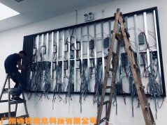 深圳福永凯迪拉克4S店室内P3显示屏